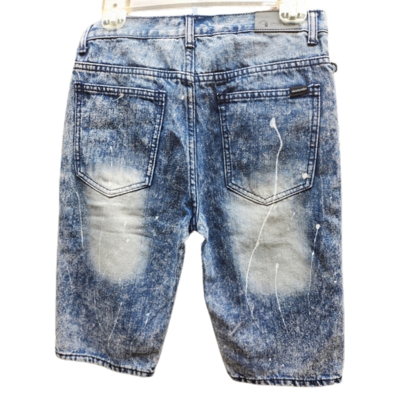 AKADEMIKS BIG BOYS DISTRESSED SHORTS SIZE 14 BRAND NEW WITH TAG - Picture 3 of 5
